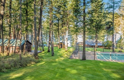 Polson House | Lazy B Lake House & Cabin on Flathead Lake, Waterfront with Tennis Court