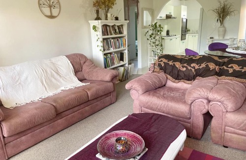 Bellara Apartment | LAZY DAZE