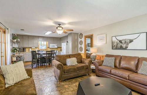 Helen Cabin | Lazy River Days - Riverfront cabin w/Amazing Views in Downtown Helen