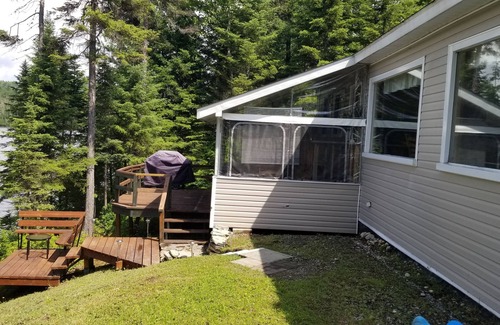 Saint-David-de-Falardeau Ski Chalet | Le 550 Chalet Douillet