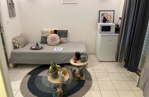 Tartane Apartment | Le 63*