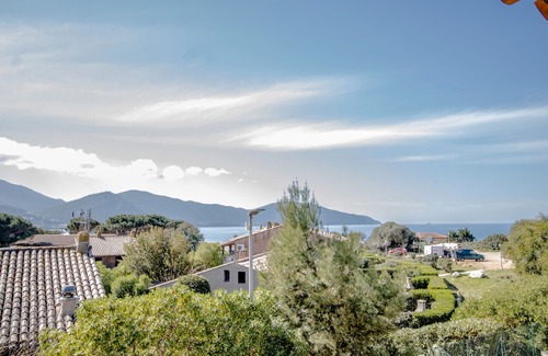 Residences du Golfe de Lava Apartment | Le Balagna 80m from the Beach – Sea and Mountain View, Private Terrace, Air Conditioning and Wi-Fi