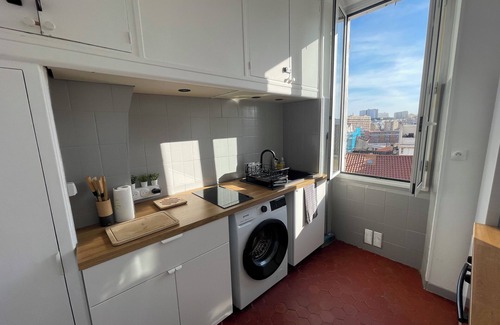 3rd Arrondissement Apartment | Le Barbini - Bright studio