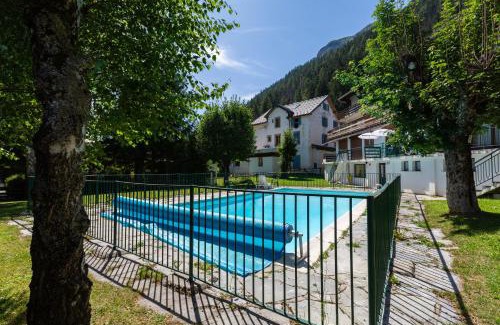 Argentiere Apartment | Le Bellevue 04 - Happy Rentals