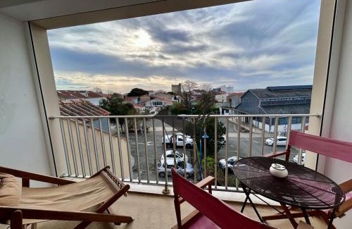 Fouras Apartment | Le Boyard - En plein coeur de ville avec vue sur l'Océan
