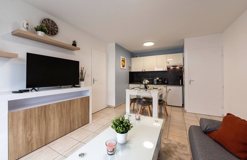 Ville-la-Grand Apartment | Le Cœur d'Annemasse - Appt 6p à 10 mn de Genève
