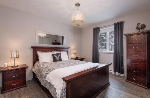 Petite-Riviere-Saint-Francois Ski Chalet | Le Chic Chac - Chalet