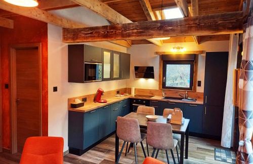 Gerardmer Ski Chalet | "Le Cabanon cendré" petit chalet cosy au coeur de Gérardmer