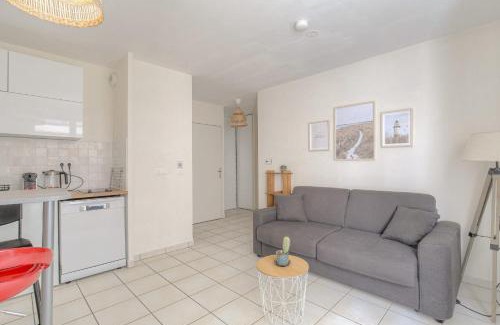 7th Arrondissement Apartment | Le calme et cosy avec parking gratuit