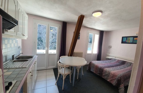 Luz-Saint-Sauveur Apartment | Le Chili Appart'Hôtel - Studio 2 Pers - Quartier Thermal - Luz Saint-Sauveur