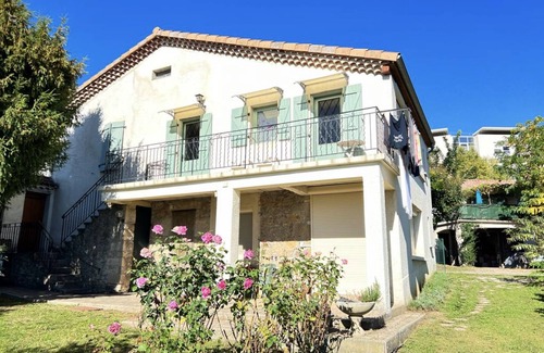 Aubenas Villa | Le Clos de Lolivier - 3 Logements Indépendants
