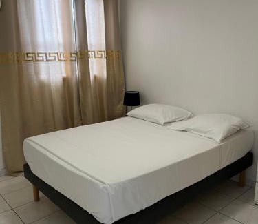 Saint-Denis Apartment | Le concorde T2 au cœur du Grand Carré hypercentre proche CHU