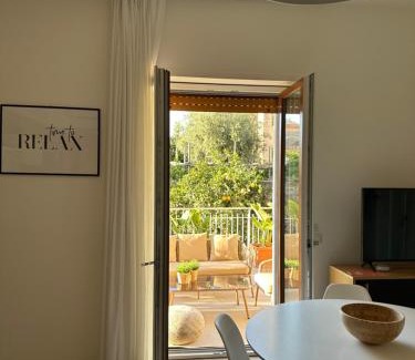 Meta Cabin | LE CORALLINE