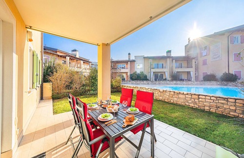 Lonato del Garda Apartment | Le Corti Caterina B2 Apartment by Wonderful Italy