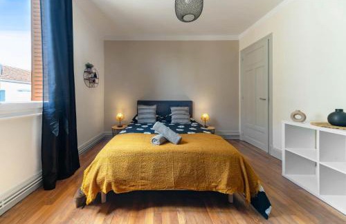 Cœur de Ville Apartment | Le Desbrest - Appartement calme et lumineux en centre ville