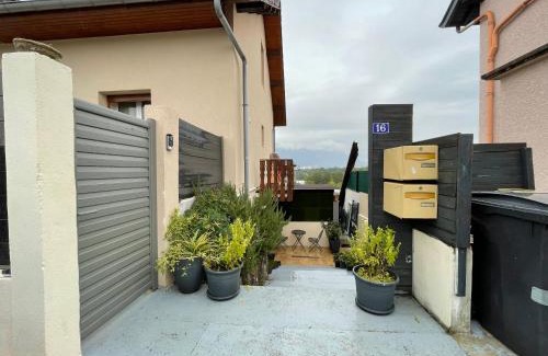 Meythet Apartment | Le Familial - Calme et convivial