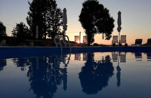Casoli Apartment | Le Farfalle Abruzzo - Farmhouse apartment 1 with pool near Casoli