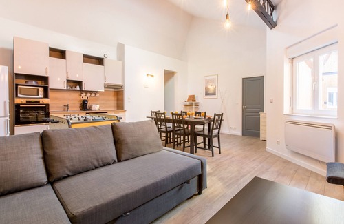 Tourcoing Apartment | Le Flamand Déco du Nord, Jeux, Babyfoot!