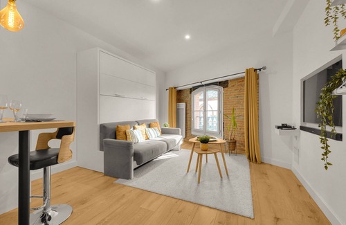 Victor Hugo District Apartment | Le Floral - Cosy studio climatisé avec Parking privé et Netflix