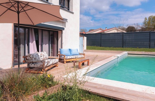 Saint-Etienne-sur-Chalaronne House | le gîte les Passages