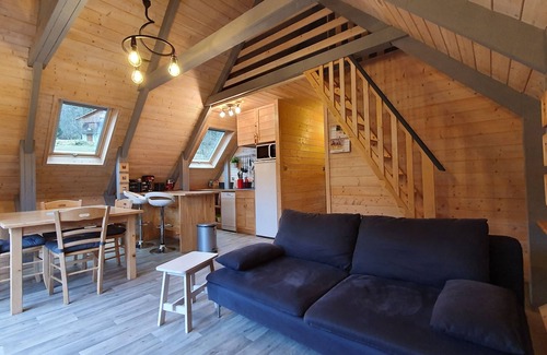 Saint-Pierre-d'Entremont Ski Chalet | Le Frenola, small wooden chalet * in Saint-Pierre d'Entremont in Chartreuse