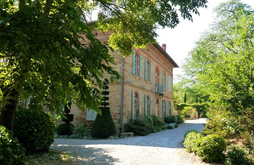 Cessales House | Le Gîte Château Sud, le Charme de la Toscane au Coeur du Lauragais