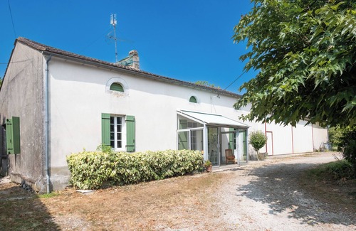 Sadillac House | Le Gîte du Sourcier – Authentic and Welcoming Stay in Dordogne