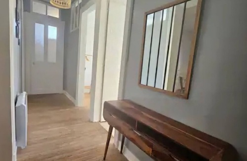 Anatole France Danton Apartment | Le Galliéni Hyper Centre