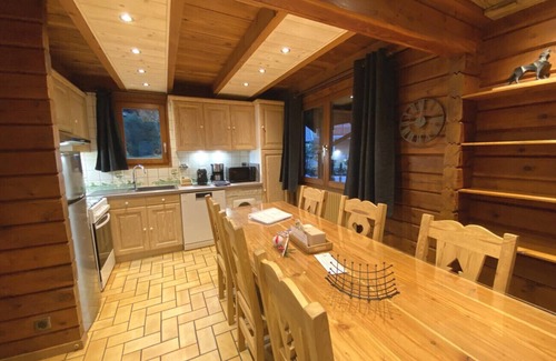 La Bresse Ski Chalet | LE GRIZZLY Chalet en bois au calme