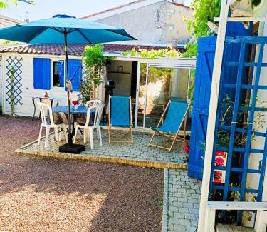 Jard-sur-Mer House | Le Jardin des Muses