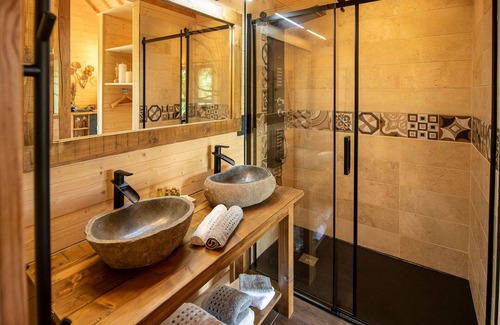 Saint-Cernin Ski Chalet | Le Lodge Du Chêne - Quercy