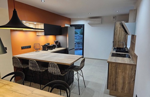 Nyons House | LE MAËLIA 5☆ The countryside 350M (5min walk) from the town center