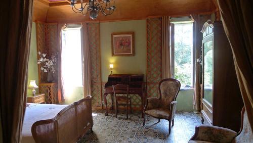 Tarare House | Le Manoir