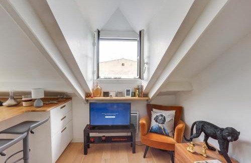 Saint-Louis Apartment | Le Marquiis-Versailles