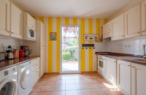 Les Issambres House | Le Mas d'Esquière 5 by Interhome
