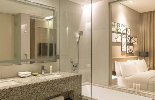 Manama Hotel | Le Meridien City Centre Bahrain