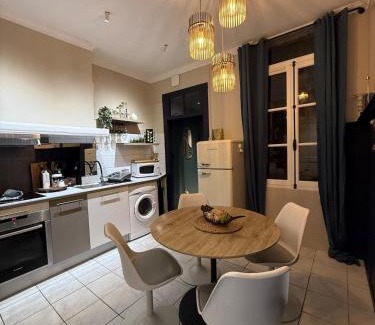 Sete Apartment | Le Mistral Sétois climatisé en plein cœur de ville