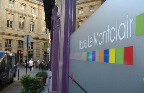 Clignancourt Hostel | Le Montclair Montmartre by River