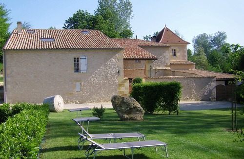 Lugaignac House | Le Moulin charming cottage near St Emilion