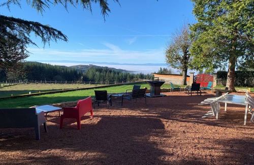 Le Cergne House | Le Pas Sans Peine Country house sleeps 14 With exterior and beautiful view.