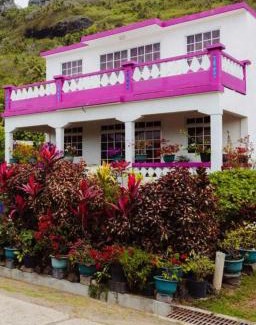 Te-Fare-Arii House | Le Pavillon des îles