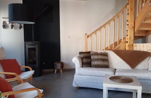 Le Pertuis House | Le Pertuis - Ambiance Chalet, Tout Confort - à 2 pas du Puy-en-velay