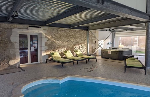 Saint-Georges-sur-Cher House | Le Petit Villeneuve, Gîte 15 p Proche Zoo de Beauval et Châteaux de la Loire