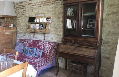 Sassenay House | Le Petit Gîte - SASSENAY