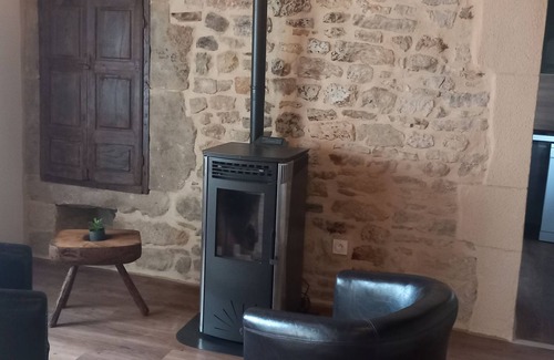 Sainte-Eulalie-d'Olt House | Le Petit Gîte Douillet de Malescombes