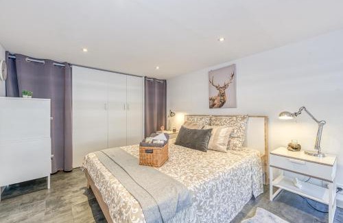 Quartier Chorier-Berriat Apartment | Le Petit Parfait Confort Gare Hamac Netflix