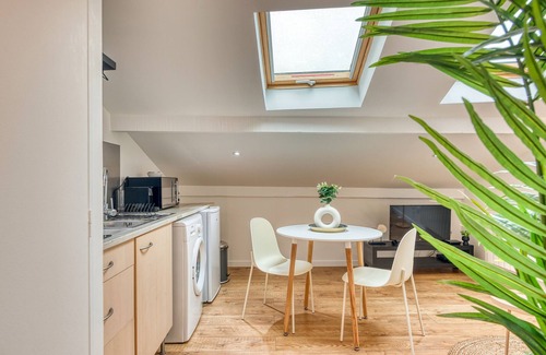 Ferrandiere - Maisons Neuves Apartment | Le Petit Tolstoï - Appart cosy 2pers