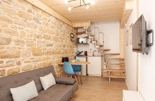 Voltaire - Saint Amour Apartment | Le petit Verlet cosy 2 pers métro Place Guichard