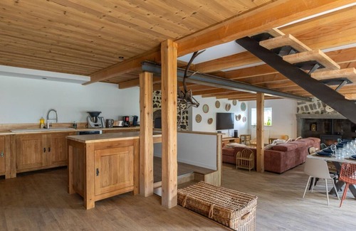 Saint-Victor-la-Riviere House | Le phénix - SAINT VICTOR LA RIVIERE