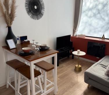 Boulogne-sur-Mer Apartment | Le Quai Victoire - Appartement à 5min à pied de Nausicaa, plage, centre Ville - Côte d'Opale